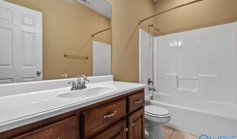 160 Shaw St, Albertville, AL 35950