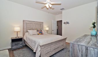 46 Rockland St, Barnegat, NJ 08005