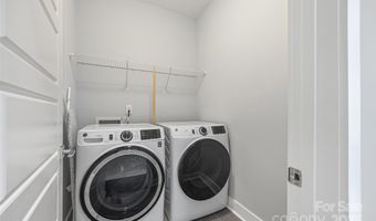 1162 E 36th St 1162, Charlotte, NC 28205