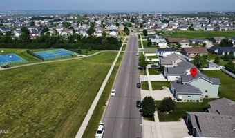 518 Medora Ave, Bismarck, ND 58503