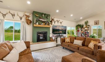 16 Peak Vw Dr, Buffalo, WY 82834