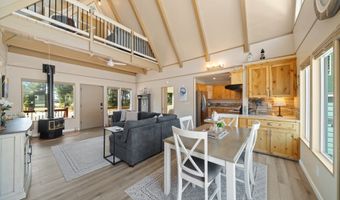 17905 OCEAN Blvd, Rockaway Beach, OR 97136