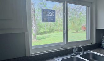407 W Main St, Blue Mountain, MS 38610