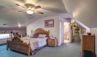 8063 SE Strawberry Ln, Galena, KS 66739