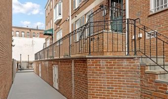 1801 T St NW 10, Washington, DC 20009