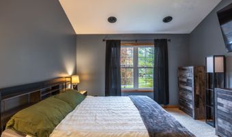 8850 Lavelle Rd, Athens, OH 45701