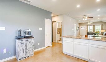 1105 S Fannin St, Alvarado, TX 76009