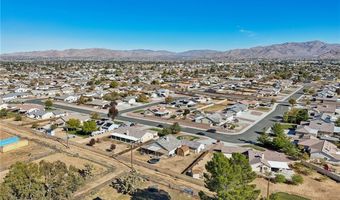 13322 Chenin Blanc Ct, Apple Valley, CA 92308