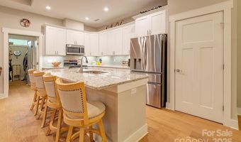 64 Creekside View Dr, Asheville, NC 28804