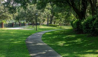 676 OAK HOLLOW Way, Altamonte Springs, FL 32714
