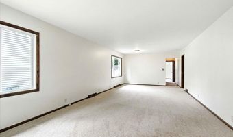 930 12TH St S, Wisconsin Rapids, WI 54494