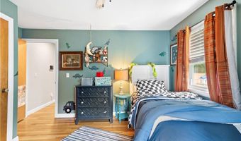 17 Golini Dr, Johnston, RI 02919