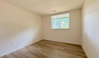 4675 LOGSDON Dr, Annandale, VA 22003