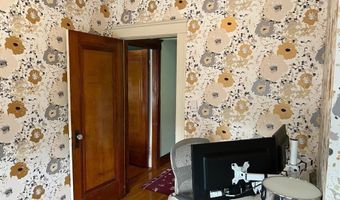 5 Glenmont Rd, Boston, MA 02135