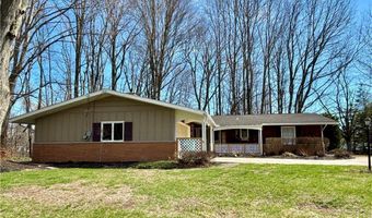 6424 Walrath Cir, Ashtabula, OH 44004