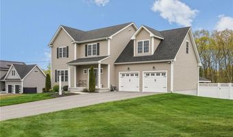 81 Golden View Dr, Johnston, RI 02919