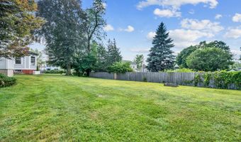 38 Prospect Pl, Bristol, CT 06010