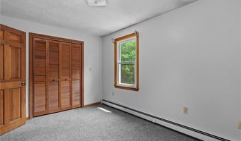 394 Maureen Cir, Burrillville, RI 02839