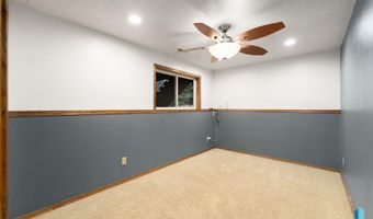 523 Kyle Ave, Baltic, SD 57003