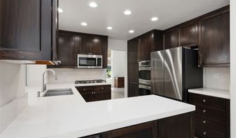 12 Chickadee Ln, Aliso Viejo, CA 92656