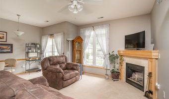 1735 34th Ave SW 2, Altoona, IA 50009