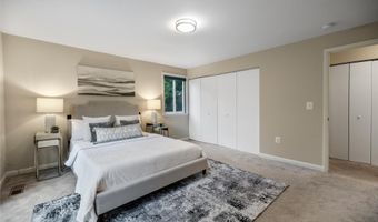 6352 12TH St N, Arlington, VA 22205