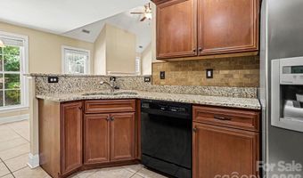 14 Halyn Ln, Arden, NC 28704