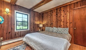 79 Meadow Wood Rd, Branford, CT 06405