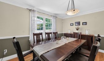 37 N Pleasant Rise, Brookfield, CT 06804
