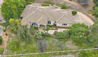 1691 Tecalote Dr, Fallbrook, CA 92028