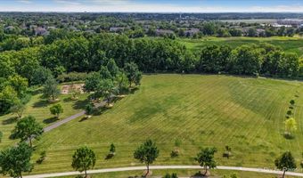 2317 Barrett Dr, Algonquin, IL 60102