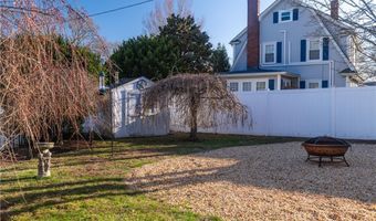 83 Lyndon Rd, Cranston, RI 02905