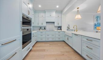 701 BEACH Ave 204, Atlantic Beach, FL 32233