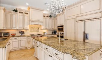 2616 N WESTMORELAND Dr, Orlando, FL 32804