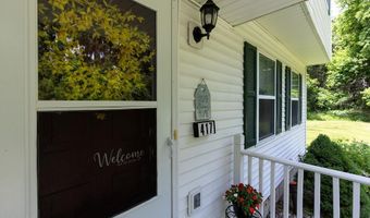 417 Helderview Dr, Altamont, NY 12009