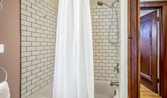 4951 W Liberty Rd, Ann Arbor, MI 48103