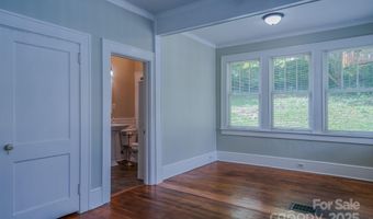 5 Camden Ave, Asheville, NC 28804