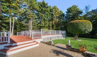 55 Wilbur Rd, Lincoln, RI 02865