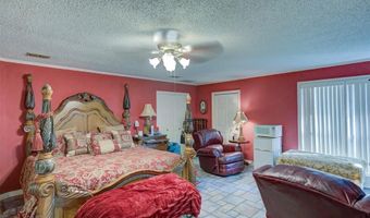 176 Madonna Dr, Benton, LA 71006