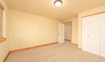 20000 Sorrento Pl, Bend, OR 97702