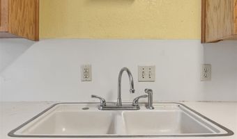 2809 Shiloh Ln, Altus, OK 73521