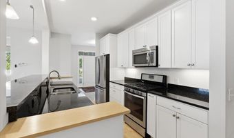 25 Staniford Farm Rd, Burlington, VT 05408