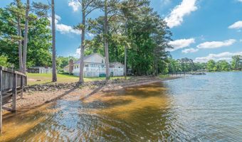 115 Lakeview Pt, Batesburg Leesville, SC 29070