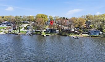 29 E Shore Dr, Coventry, RI 02816