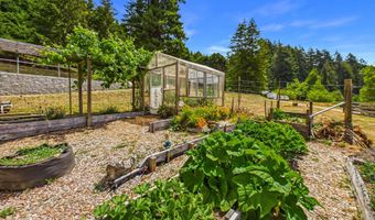 10730 W End Rd, Arcata, CA 95521