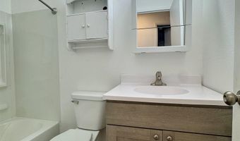 17 W 4th St, Atlantic, IA 50022