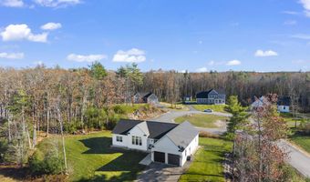173 Tamrox Dr, Arundel, ME 04046