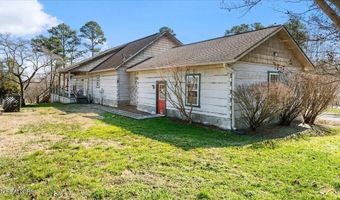 1793 Cherokee Dr, Bean Station, TN 37708