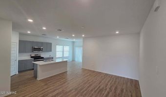 1034 S Chatfield Ave, Vail, AZ 85641