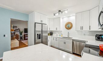 18 Ardmore Ave, Beaufort, SC 29907